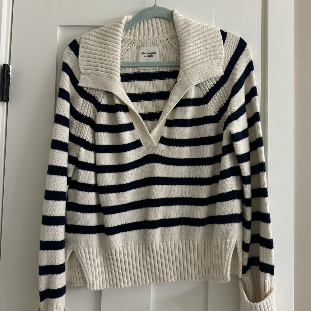 Abercrombie navy striped Notch-Neck Sweater